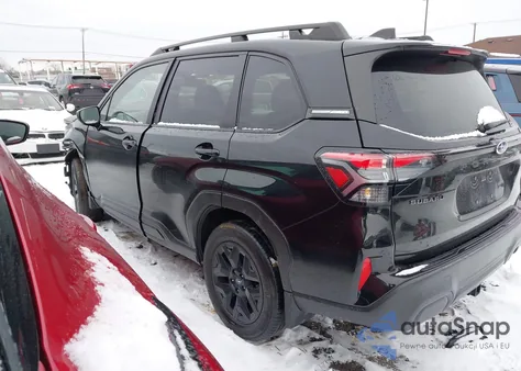 2025 Subaru Forester Premium z USA, uszkodzony, nr VIN JF2SLDDC9SH509778